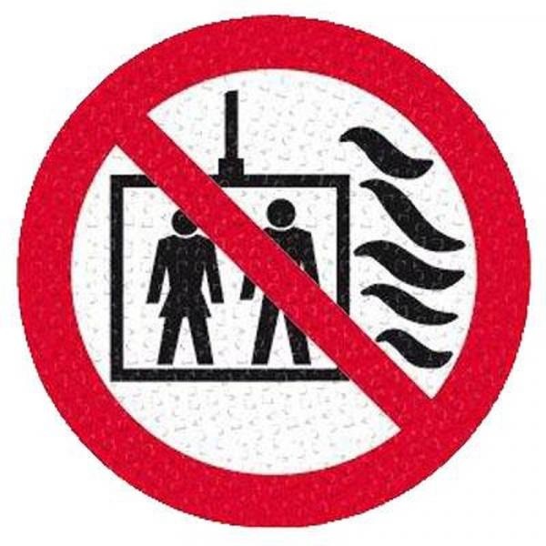 Aufzug im brandfall nicht benutzen ISO 7010 Norm